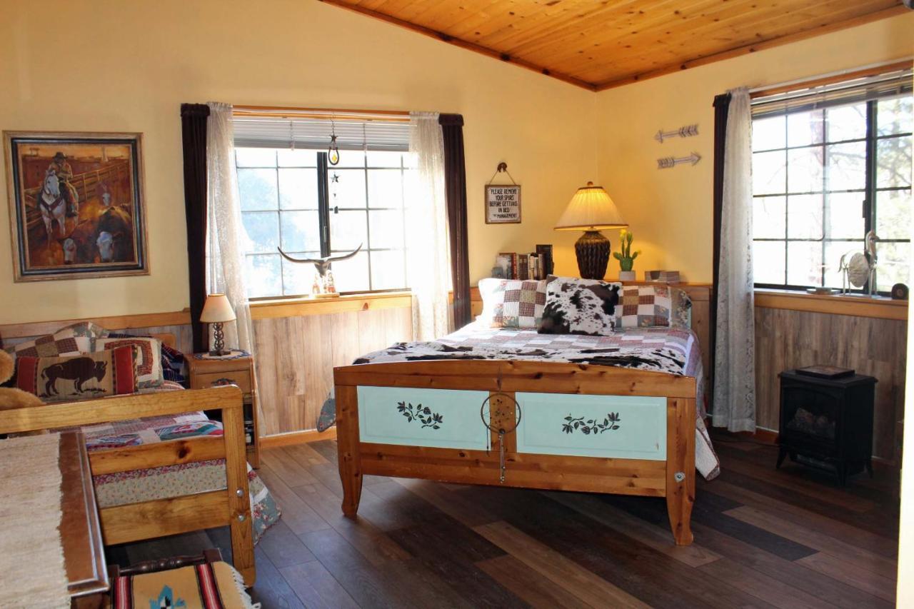 Pine Mountain Club The Old Bear Bnb المظهر الخارجي الصورة