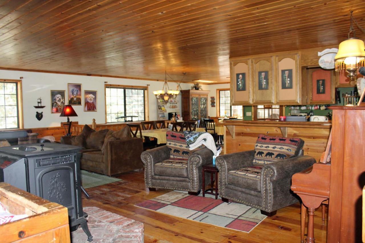 Pine Mountain Club The Old Bear Bnb المظهر الخارجي الصورة